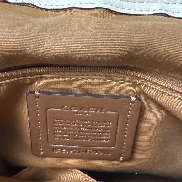 Coach Signature backpack - Picture 9 of 9